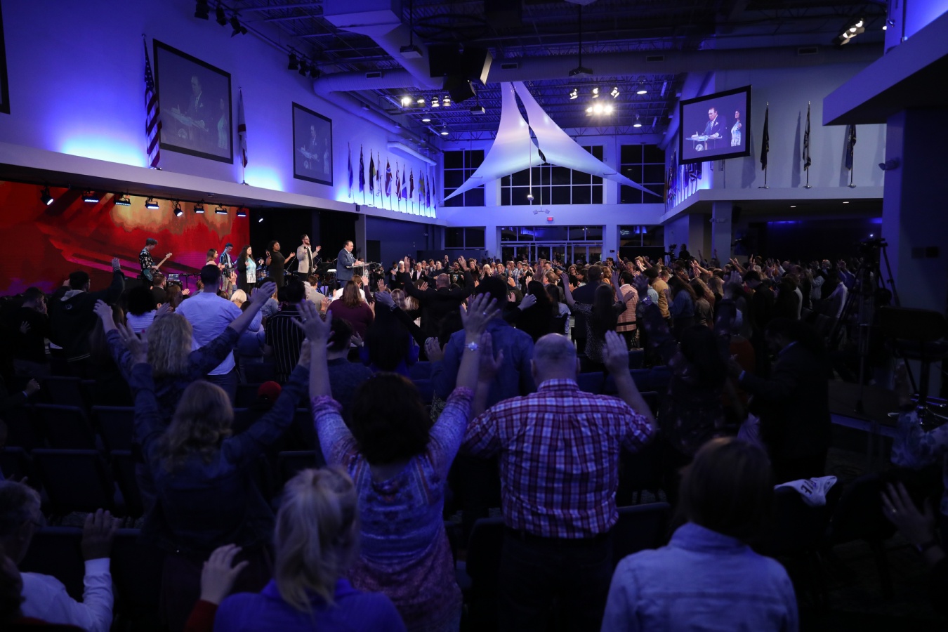 Sunday Night at The River