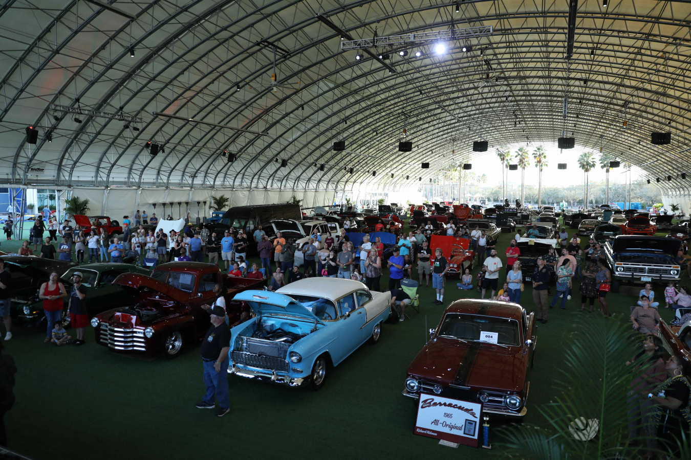 The River Car Show